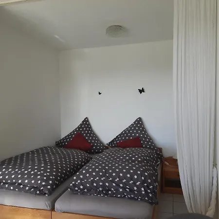 Schwarzwaldblick 1-zimmer Apartment Loeffingen